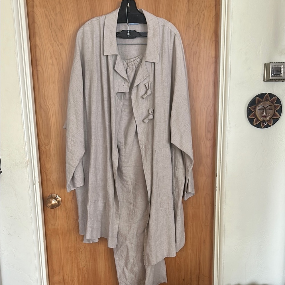 Elegant Beige Linen Women's 4U Set